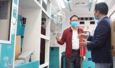 Xe ô tô cứu thương được trang bị những gì?